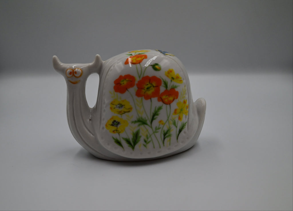 Vintage I.W. Rice & Co. Porcelain Snail Light Night (Fully Functioning)