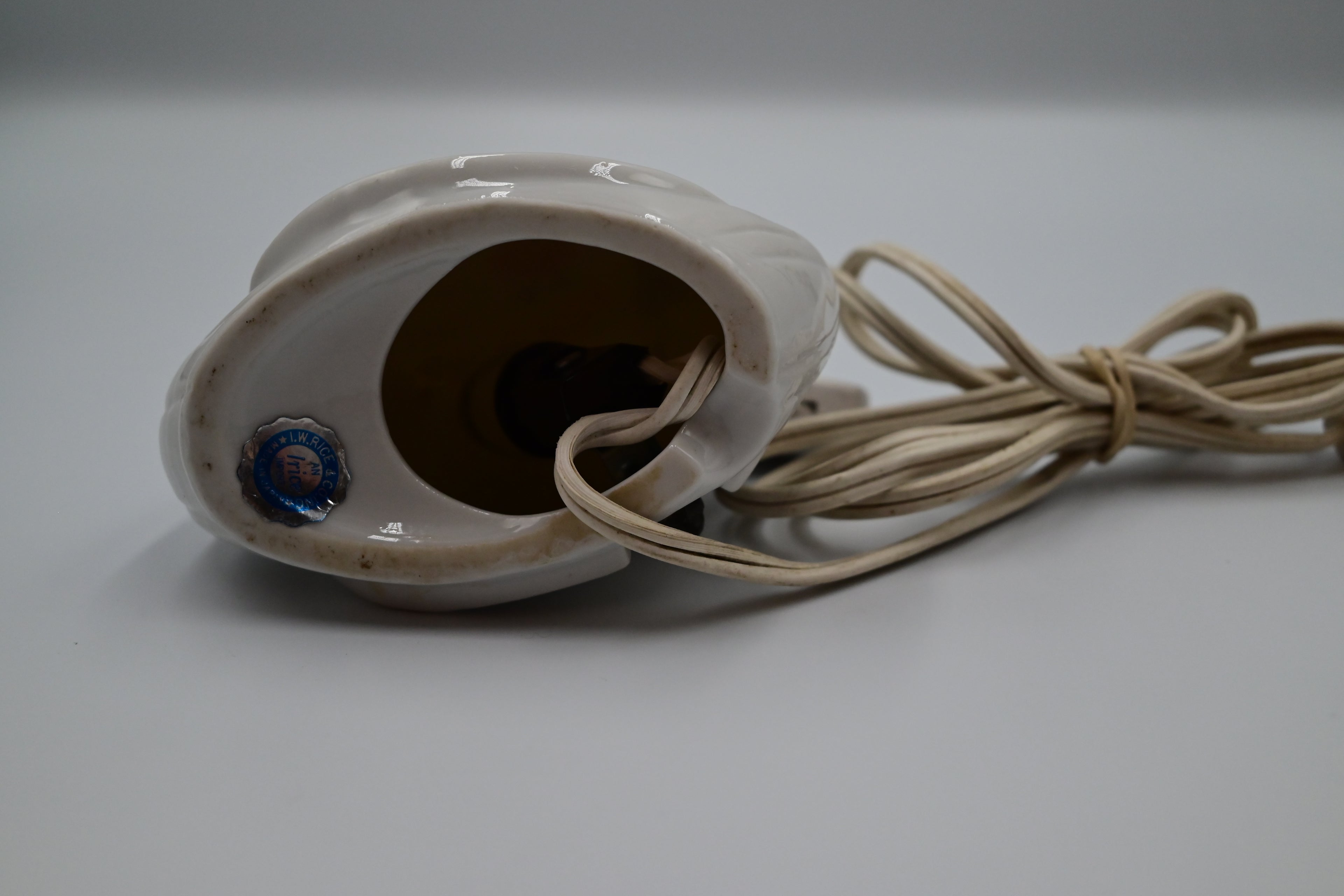 Vintage I.W. Rice & Co. Porcelain Snail Light Night (Fully Functioning)