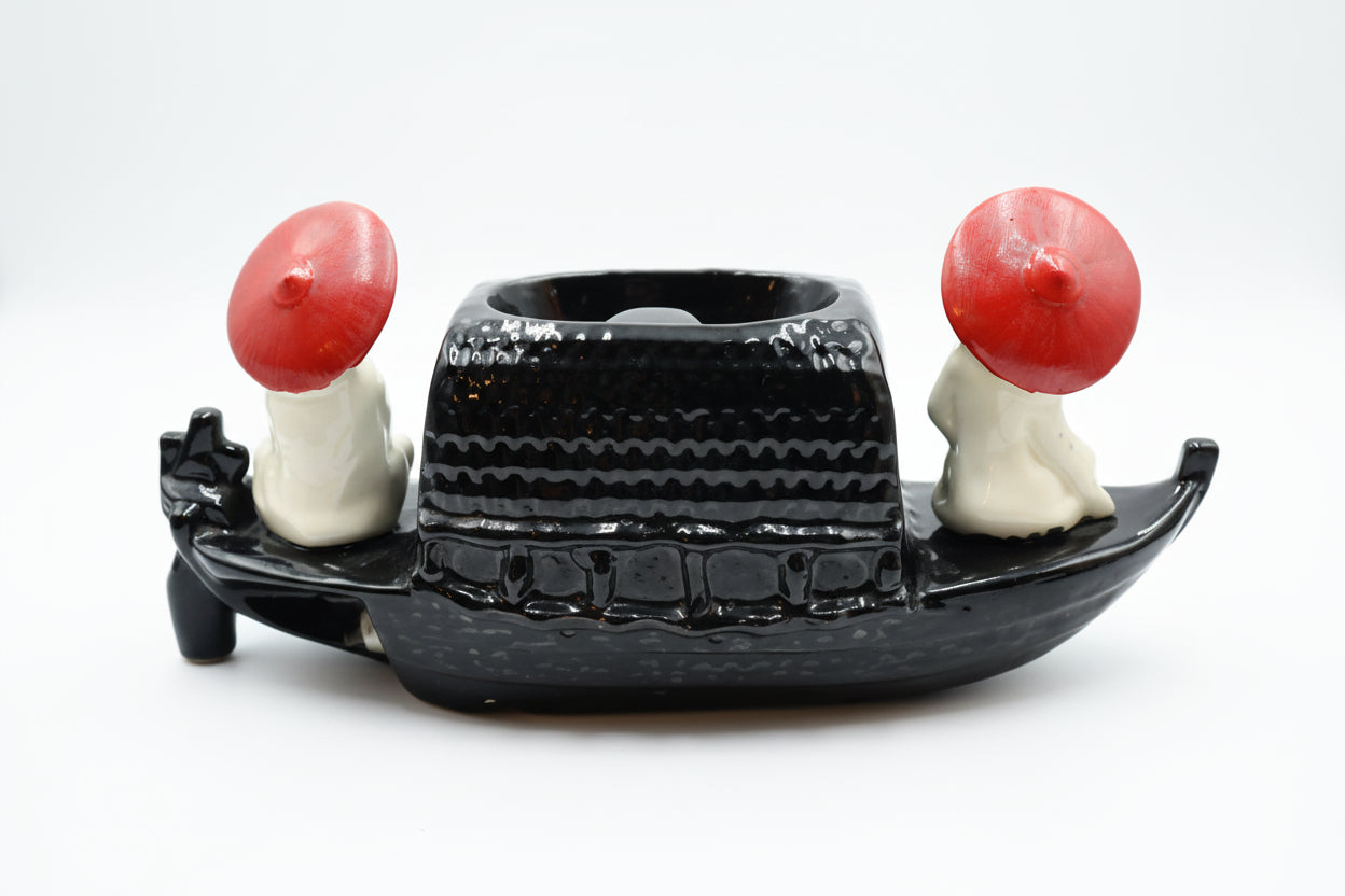 Vintage 1950’s Fuhry and Sons Ceramic Oriental Junk Boat TV Lamp