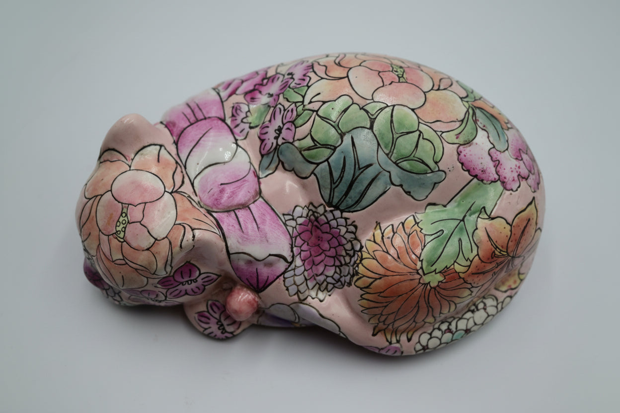 Ceramic Lotus-Faced Sleeping Cat
