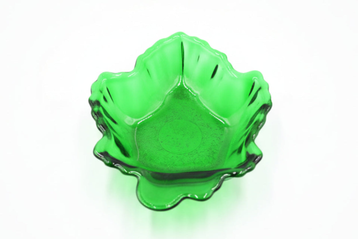 Atomic Green Anchor Hocking Jolly Leaf Bowl