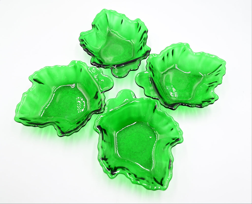 Atomic Green Anchor Hocking Jolly Leaf Bowl